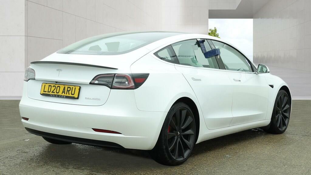 Tesla Model 3 Dual Motor Performance Saloon White #4
