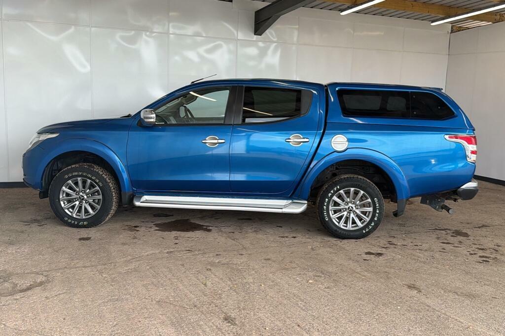 Mitsubishi L200 2.4 Di-d Dc Barbarian Pickup Double Cab Blue #5