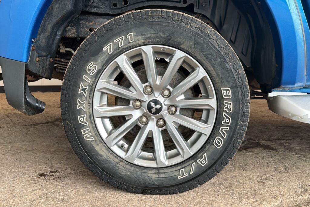 Mitsubishi L200 Diesel #9