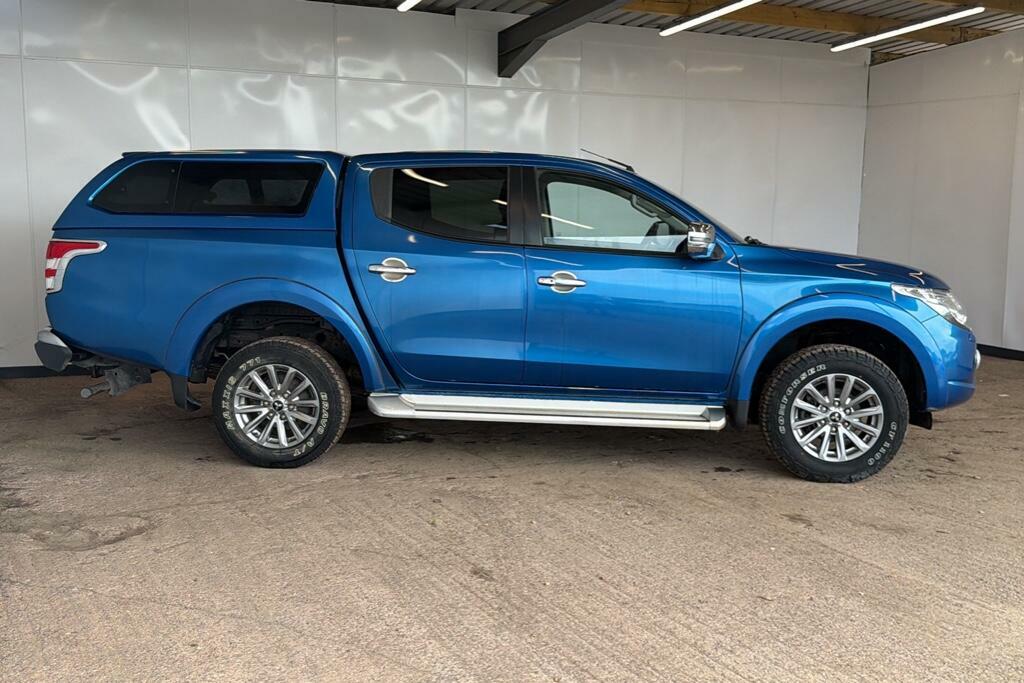 Mitsubishi L200 2.4 Di-d Dc Barbarian Pickup Double Cab Blue #6