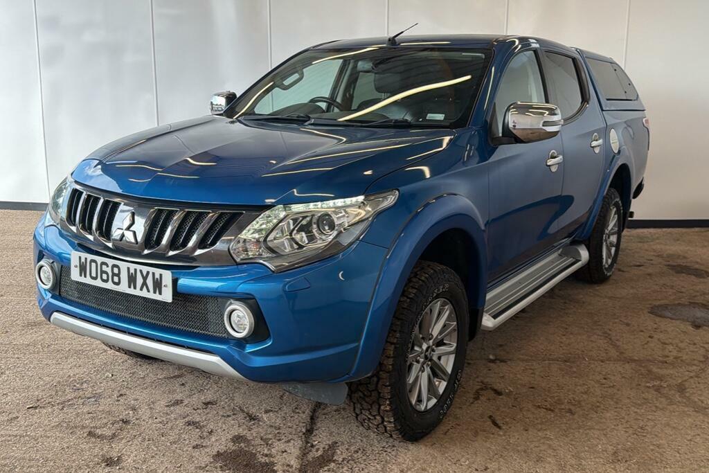 Mitsubishi L200 2.4 Di-d Dc Barbarian Pickup Double Cab Blue #3