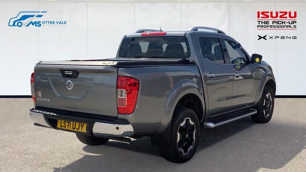 Nissan Navara 2.3 Dci Tekna Pickup Double Cab 4W Grey #4