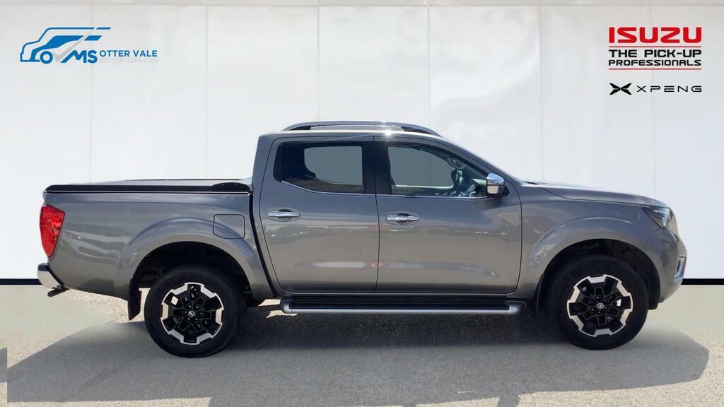 Nissan Navara 2.3 Dci Tekna Pickup Double Cab 4W Grey #6