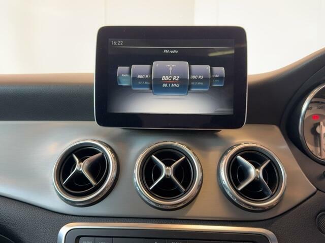 Mercedes-Benz GLA Class Amg Line Blue #28