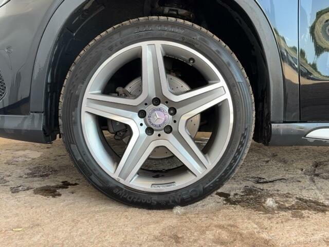 Mercedes-Benz GLA Class Amg Line Blue #12