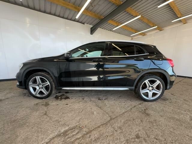 Mercedes-Benz GLA Class 2.1 Gla220d Amg Line Premium Plus Suv Black #5