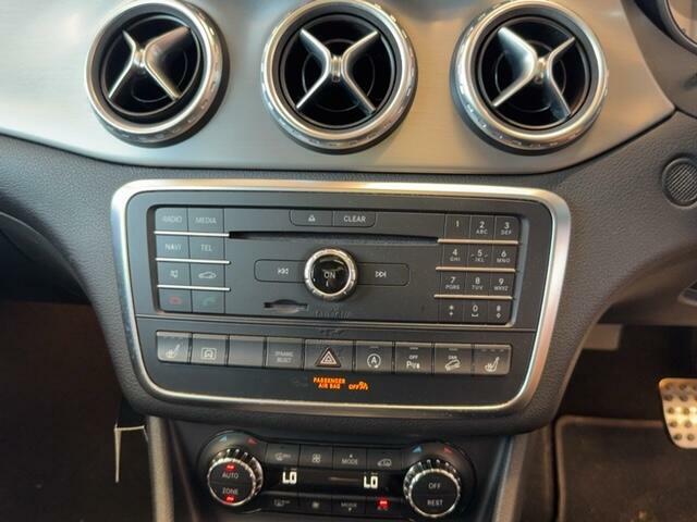 Mercedes-Benz GLA Class Amg Line Blue #31