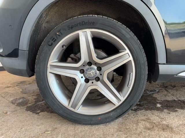 Mercedes-Benz GLA Class Amg Line Blue #10
