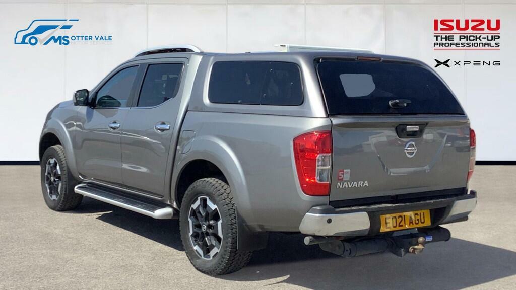Nissan Navara 2.3 Dci Tekna Pickup Double Cab 4W Grey #3