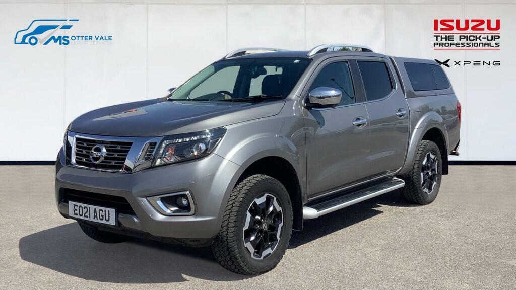 Nissan Navara 2.3 Dci Tekna Pickup Double Cab 4W Grey #2