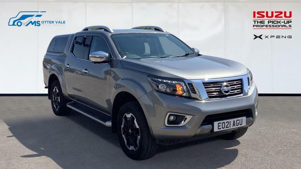 Nissan Navara 2.3 Dci Tekna Pickup Double Cab 4W Grey