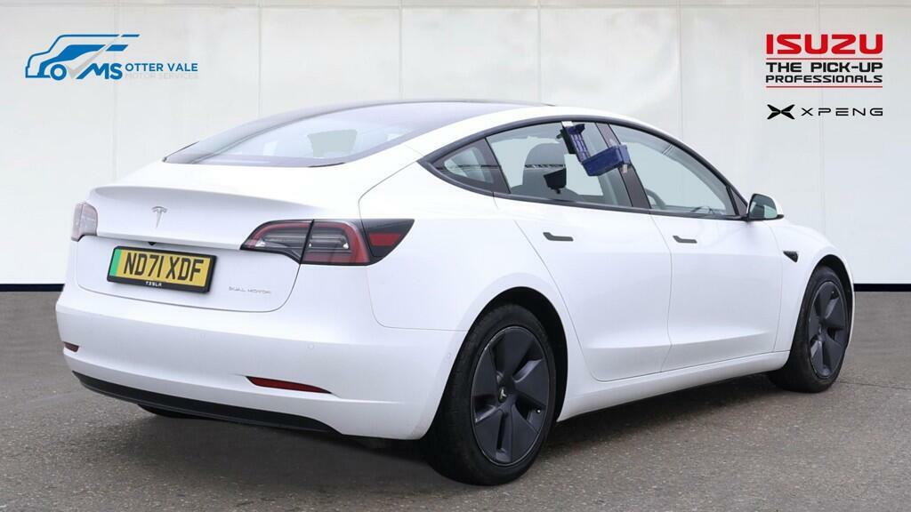 Tesla Model 3 Dual Motor Long Range Saloon 4 White #4