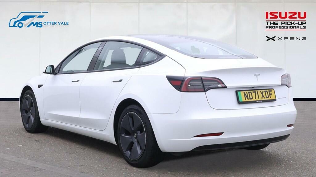 Tesla Model 3 Dual Motor Long Range Saloon 4 White #3