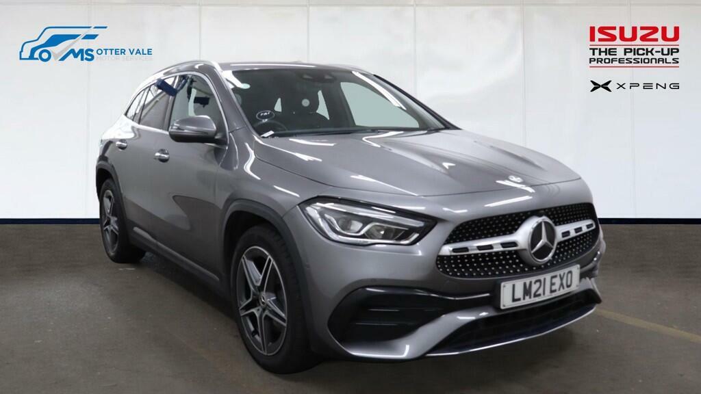 Mercedes-Benz GLA Class 2.0 Gla200d Amg Line Premium Suv 8G-d Grey