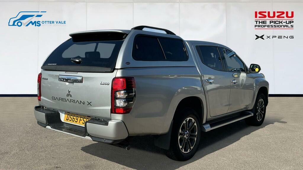Mitsubishi L200 2.2 Di-d Dc Barbarian X Pickup Double Cab Dies Silver #4