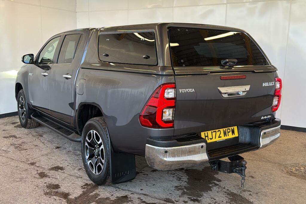 Toyota HILUX 2.4 D-4d Invincible Pickup Double Cab A Grey #2