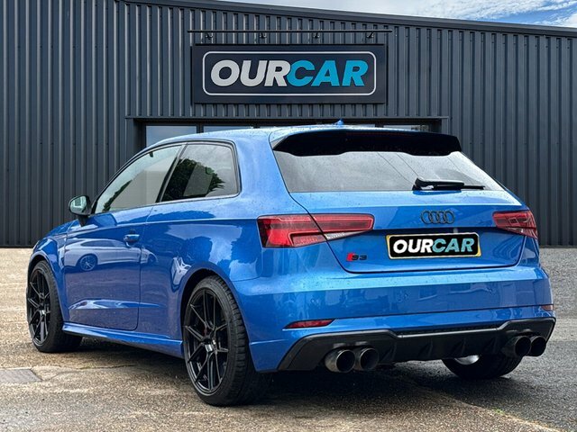 Audi S3 2017 2.0 Tfsi Black Edition Hatchback S VE17EKD Blue #4