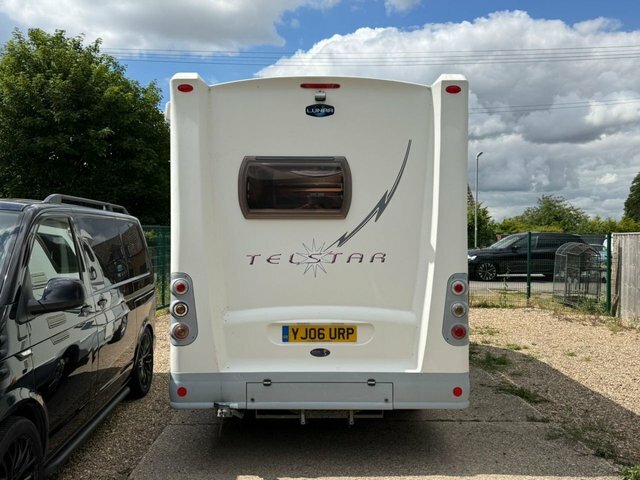 Renault Master 2006 2.5 Td Dci 35 Panel Van Fwd White #4