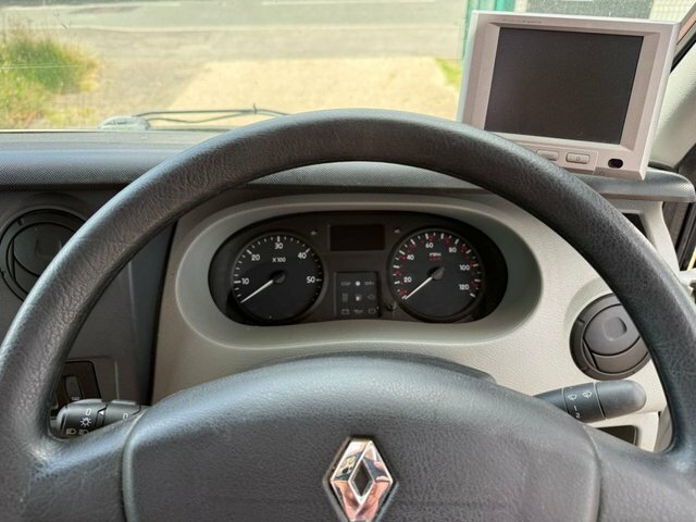 Renault Master Lm 35 Dci 120 Pv White #8