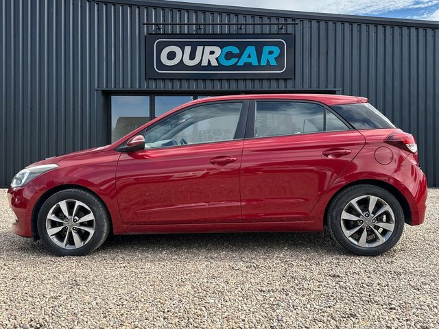 Hyundai I20 2015 1.4 Se Hatchback Euro 6 10 Red #6
