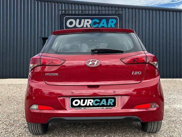 Hyundai I20 2015 1.4 Se Hatchback Euro 6 10 Red #4