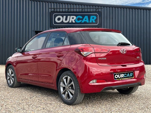 Hyundai I20 2015 1.4 Se Hatchback Euro 6 10 Red #5