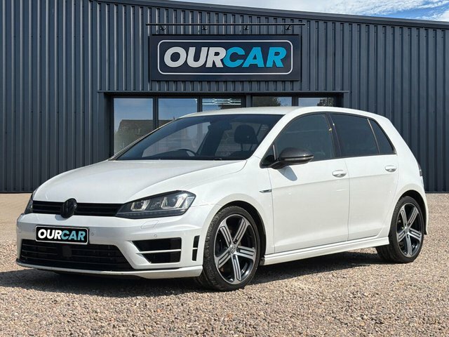 Volkswagen Golf 2017 2.0 Tsi Bluemotion Tech R Hatchback Petro White