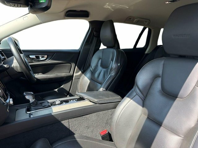 Volvo V60 V60 Momentum D3 Grey #20