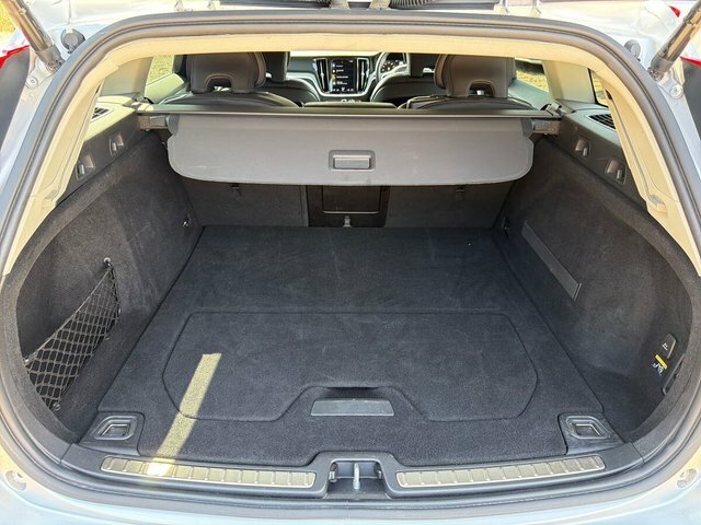 Volvo V60 V60 Momentum D3 Grey #24