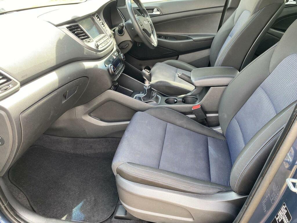 Hyundai Tucson Se Nav Black #10