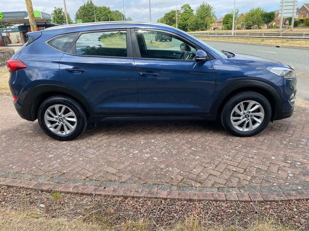Hyundai Tucson Se Nav Black #4