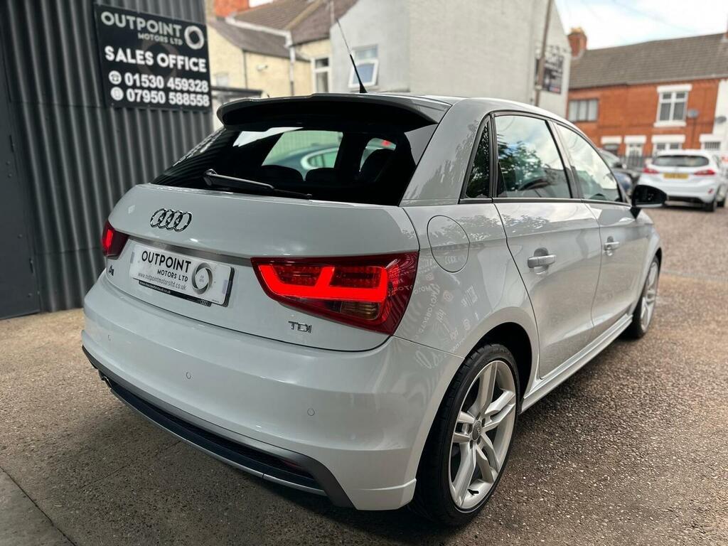 Audi A1 1.4 Tfsi Sport Sportback Euro 5 Black #9