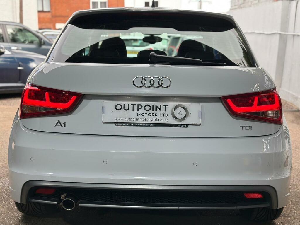 Audi A1 1.4 Tfsi Sport Sportback Euro 5 Black #8