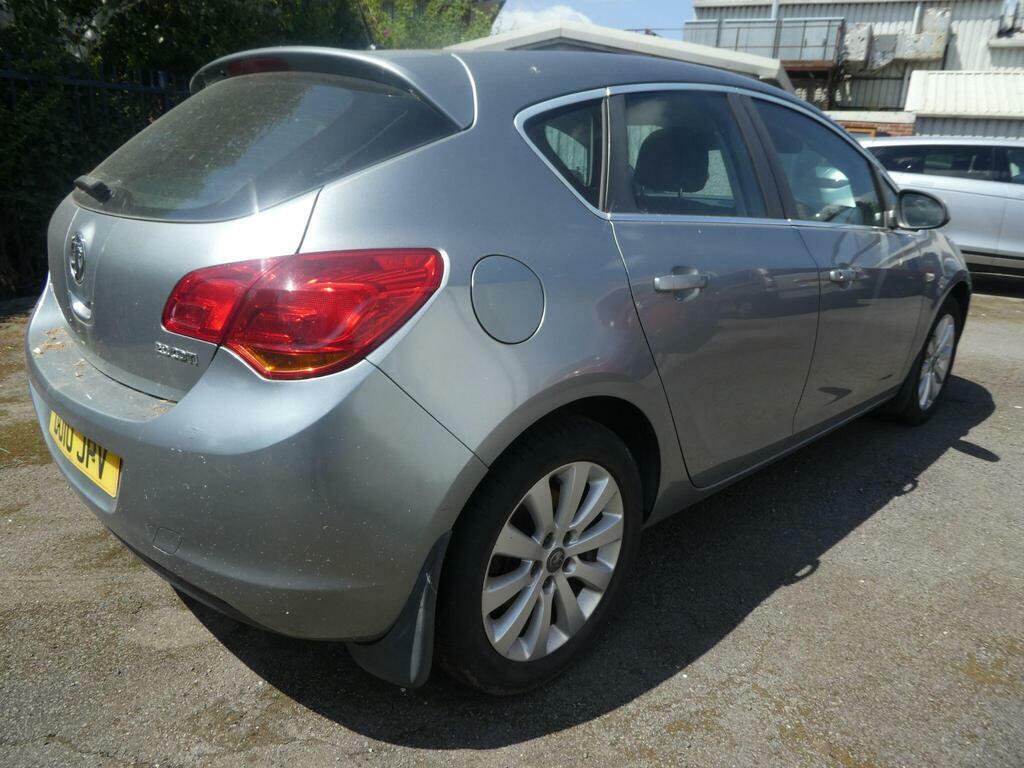 Vauxhall Astra 2.0 Cdti Se Euro 5 Silver #3
