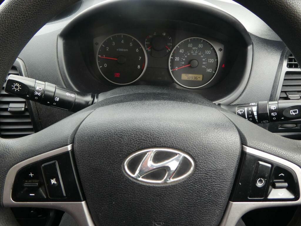 Hyundai I20 Hatchback Black #16
