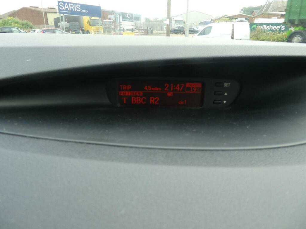 Hyundai I20 Hatchback Black #17