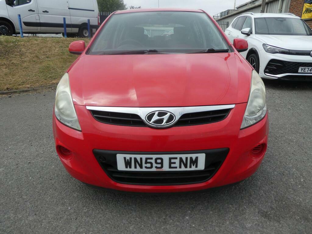 Hyundai I20 Hatchback Black #2