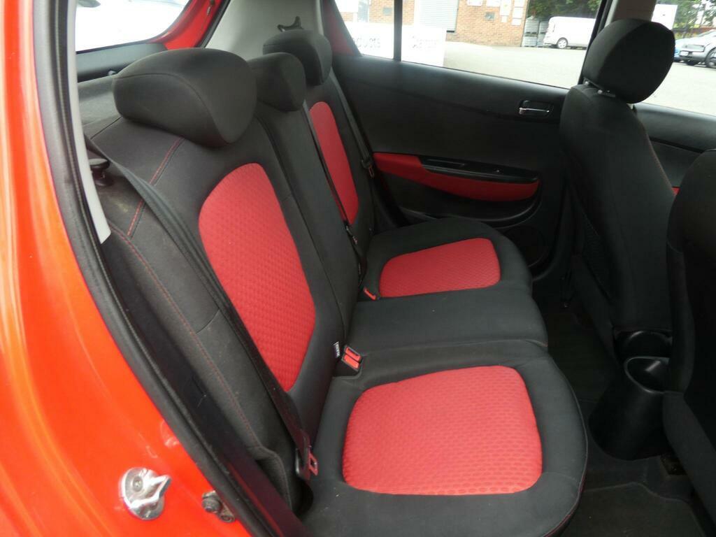 Hyundai I20 Hatchback Black #13
