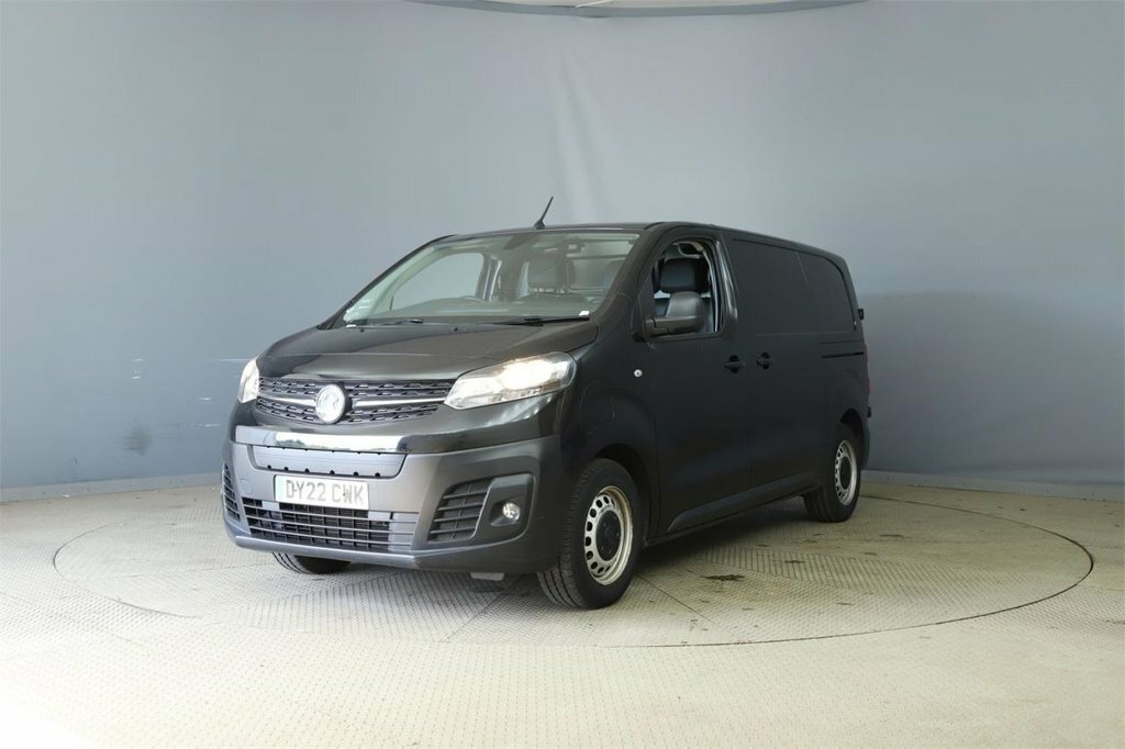 Vauxhall Vivaro Mpv DY22CWK Black #5