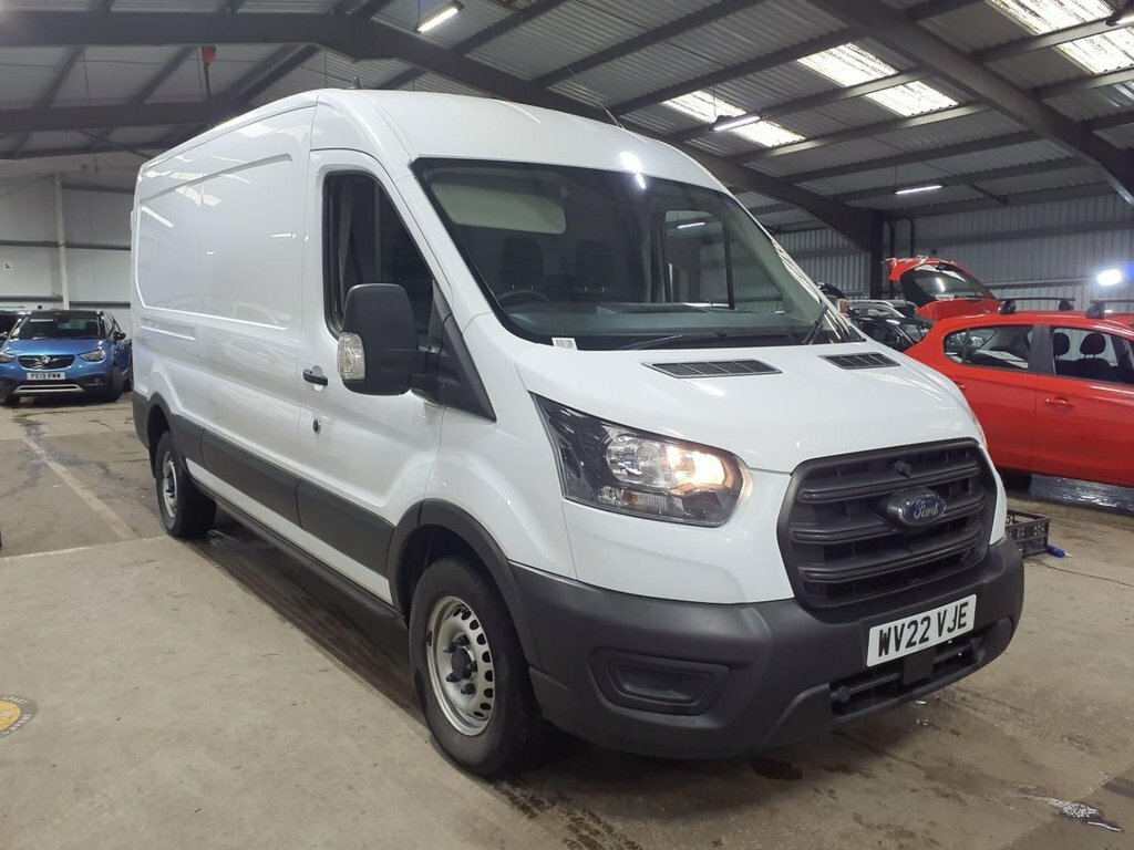 Ford Transit Custom 2L Leader White