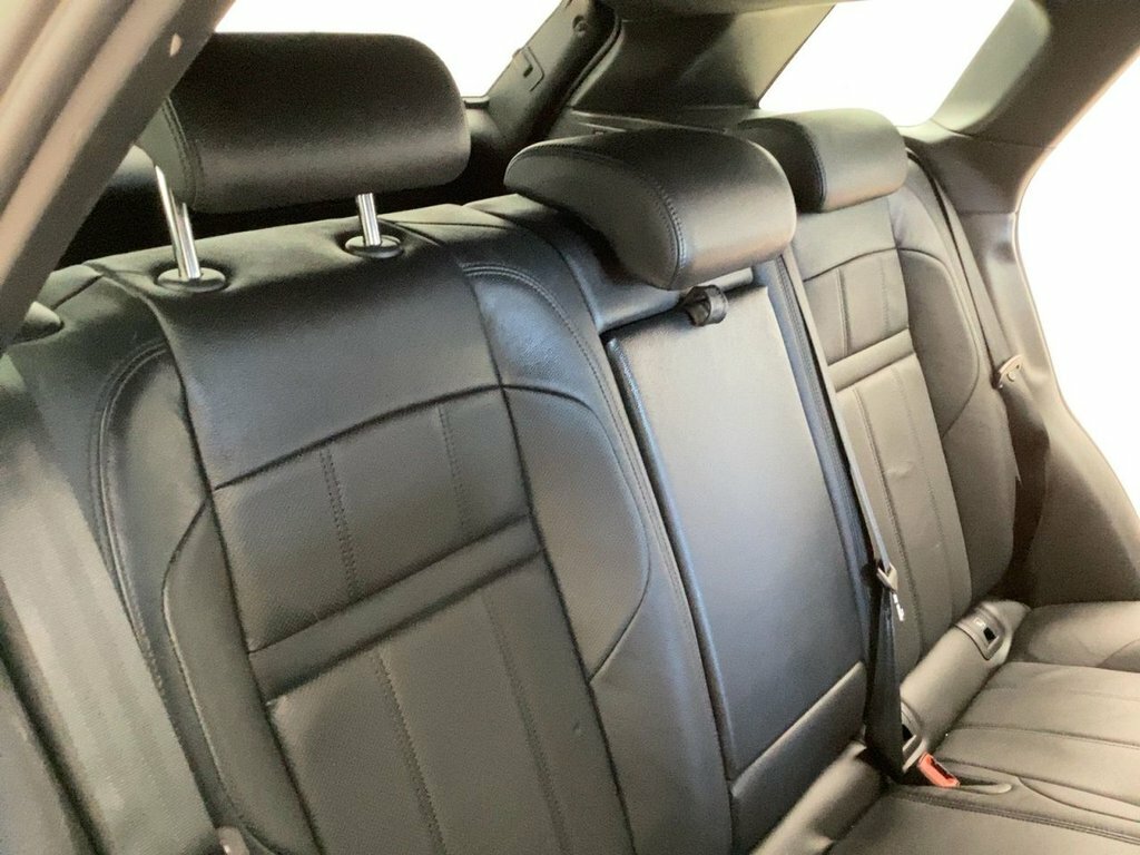 Land Rover Range Rover Evoque 1.5L R-dynamic S AE23RPZ White #4