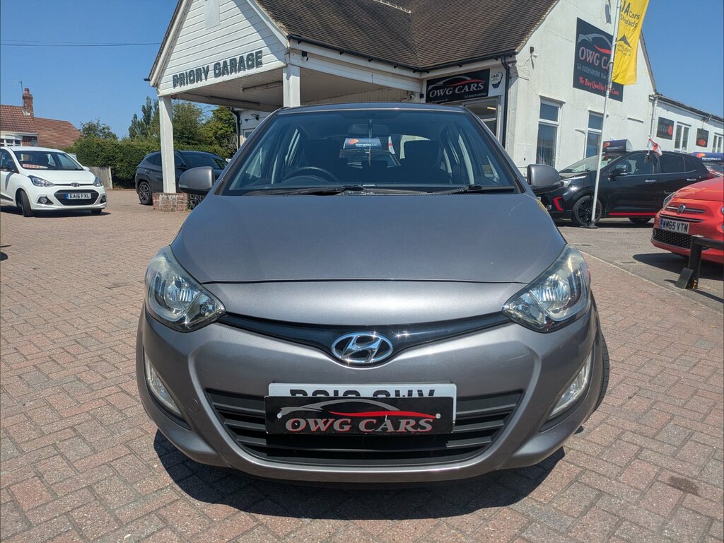 Hyundai I20 1.2 Active Hatchback Euro 5 85 Grey #2