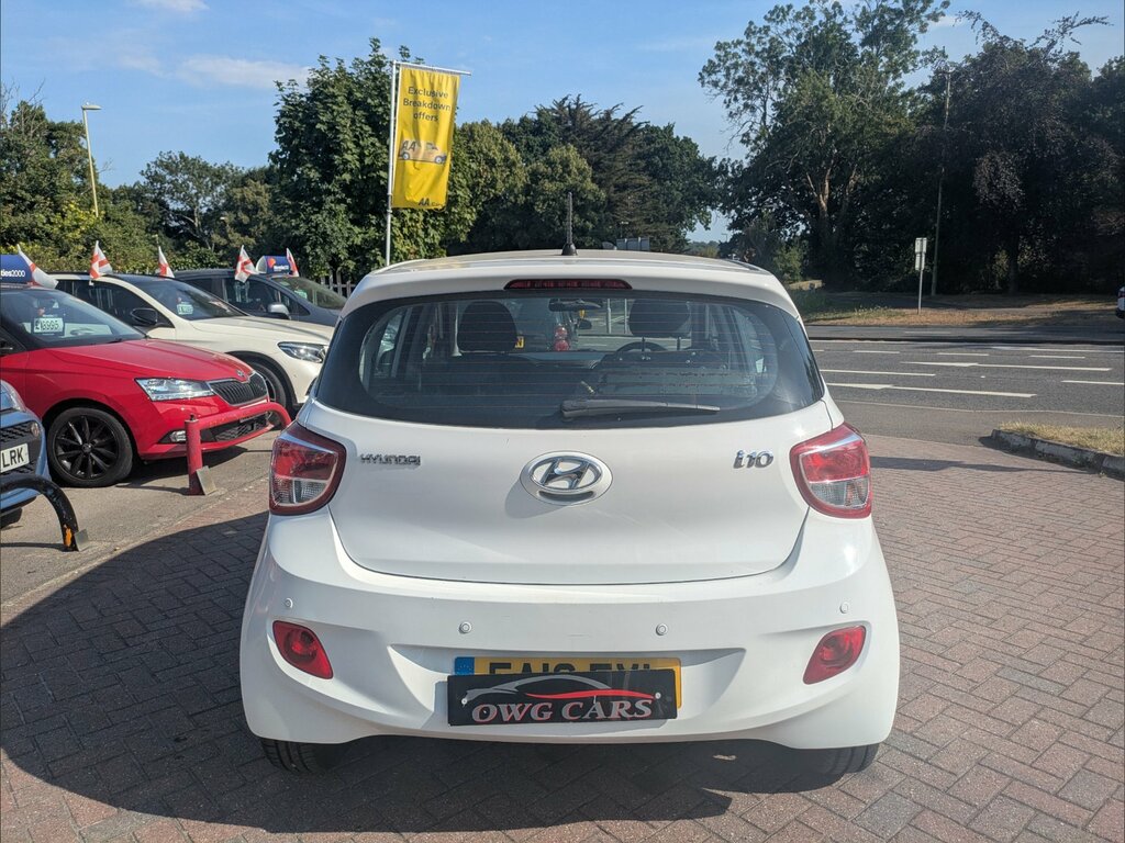 Hyundai I10 1.2 Premium Hatchback Euro 5 87 White #6