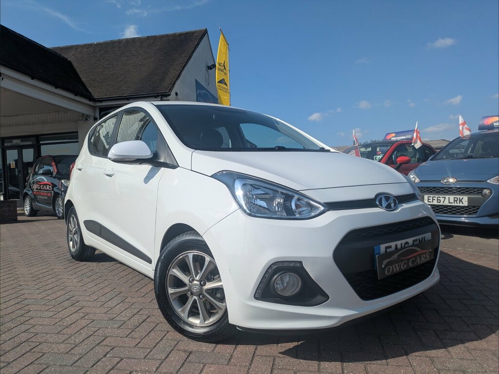 Hyundai I10 1.2 Premium Hatchback Euro 5 87 White
