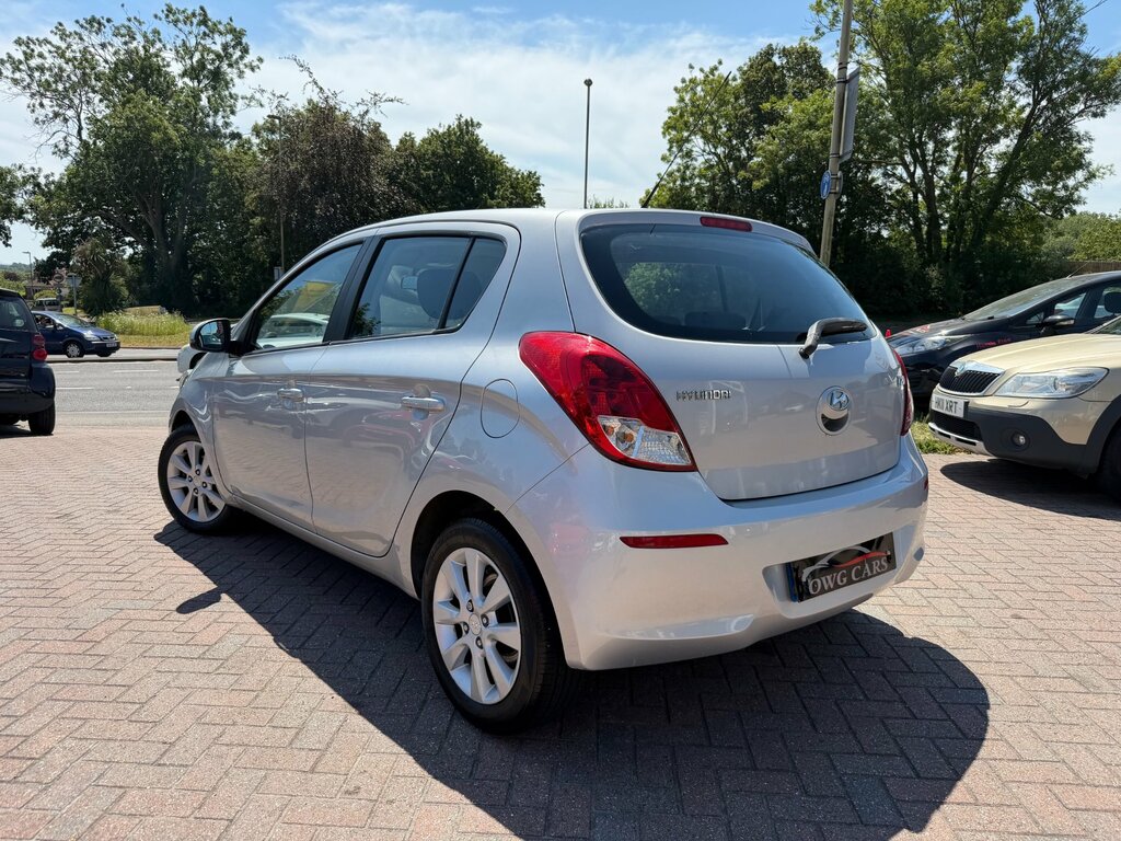 Hyundai I20 1.4 Active Hatchback Euro 5 100 Silver #5