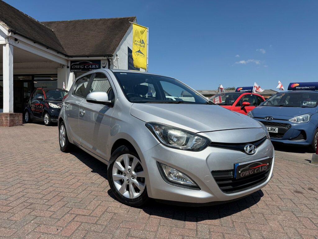 Hyundai I20 1.4 Active Hatchback Euro 5 100 Silver