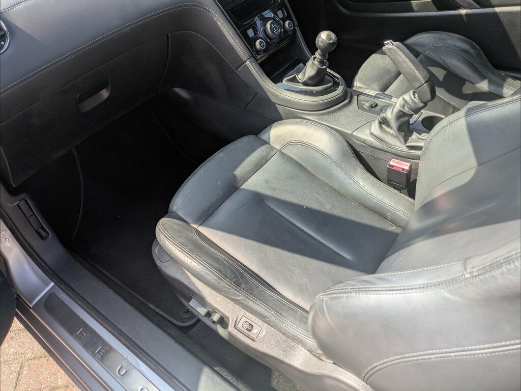 Peugeot RCZ 1.6L Gt White #19