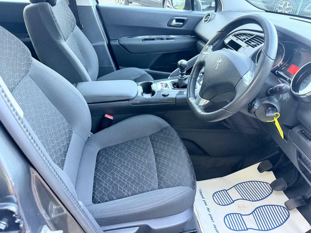 Peugeot 3008 Blue Hdi Ss Allure Black #11