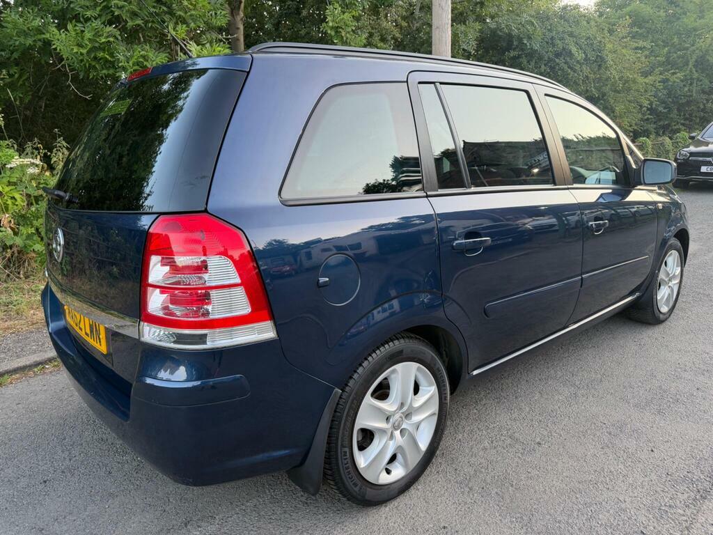 Vauxhall Zafira 1.6 16V Exclusiv Euro 5 Blue #3