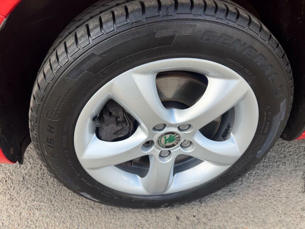 Skoda Fabia 1.9 Tdi Pure Drive 3 Estate 129 Black #34